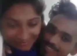 कॉलेज के युवा प्रेमी के बंगाली सेक्स वीडियो MMS
