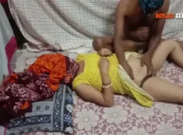 मालिक के साथ नौकरानी का अश्लील संभोग - भारतीय कपल का अश्लील वीडियो