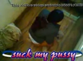 indian girl pissing mms