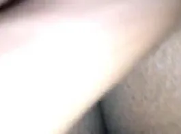 देसी बॉयफ्रेंड ने गर्लफ्रेंड की गांड मसाते हुए उसे स्पाई किया - नए अश्लील वीडियो